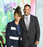 Прическа от папы: Уилл Смит подстриг сына Джейдена