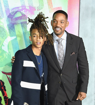 Прическа от папы: Уилл Смит подстриг сына Джейдена