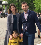 Григорий Решетник с женой и сыном