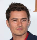 Орландо Блум закрутил роман с молодой актрисой - СМИ