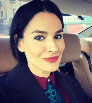 Счастливое семейство: Маша Ефросинина опубликовала фото с супругом и детьми