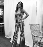 Интернет-пользователи сценический раскритиковлаи наряд Ани Лорак