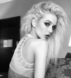 Эрика Герцег призналась в любви