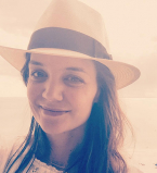 Девочка-красотка: Кэти Холмс показала подросшую дочь Сури Круз