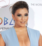 Ева Лонгория беременна первенцем