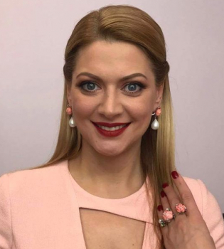 Татьяна Литвинова