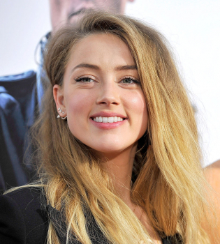 Смешная и милая: Эмбер Херд опубликовала детское фото