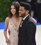 Селена Гомес и The Weeknd впервые вместе вышли в свет