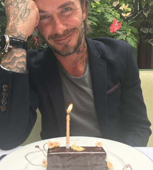 Вот это любовь: супруга и дети Дэвида Бекхэма трогательно поздравили его с днем рождения