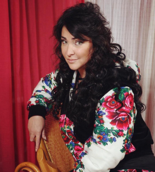 Лолита пропустит выпускной своей дочери из-за запрета на въезд в Украину