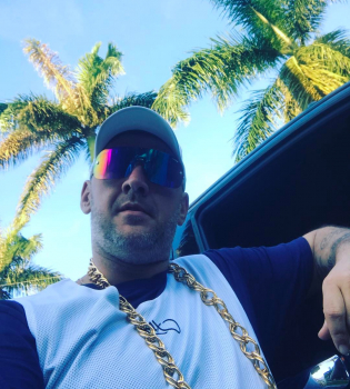 Бывшая жена Потапа трогательно поздравила его с днем рождения