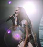 Джамала пригласила ветеранов АТО с семьями на свой концерт в Киеве