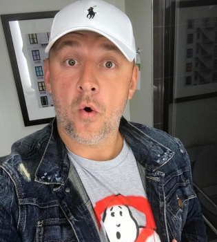 Потап пошутил над закрытием социальных сетей ВКонтакте и Одноклассниках