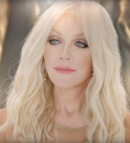 Таисия Повалий удивила невероятно молодым лицом