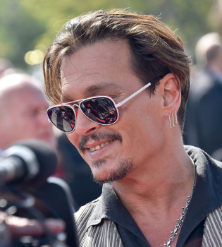 Вновь в строю: Джонни Депп начал ходить на свидания