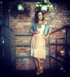 Анна Завальская сделала смелое тату в украинском стиле