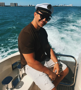 Жена Николая Тищенко трогательно поздравила его с днем рождения