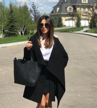 Ани Лорак впервые за долгое время опубликовала семенные фото с мужем и дочерью