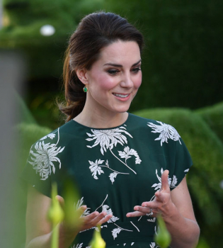 Кейт Миддлтон появилась на публике через два дня после свадьбы сестры Пиппы