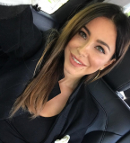 Ани Лорак опубликовала архивное фото