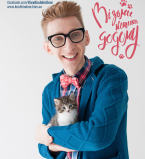 Слава Соломка с котом