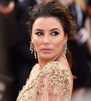 Ева Лонгория в Каннах 2017