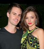 Миранда Керр вышла замуж за создателя Snapchat Эвана Шпигеля