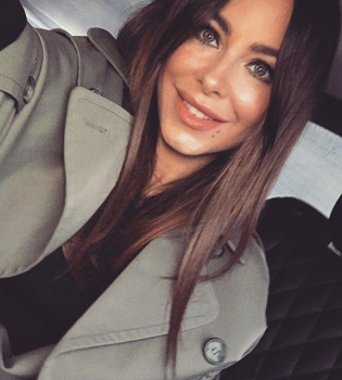 Ани Лорак показала свою семью