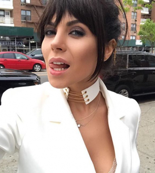 Настя Каменских новое фото