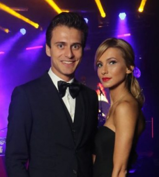 Александр Скичко женится