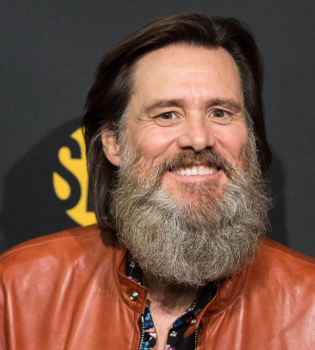 Джим Керри с длинной бородой