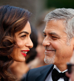 Амаль Клуни родила двойню