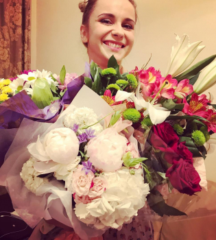 Тина Кароль и Лилия Ребрик сфотографировались на свадьбе в Минске