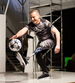 герои АТО отправляются в Финляндию, чтобы поддержать сборную Украины по футболу