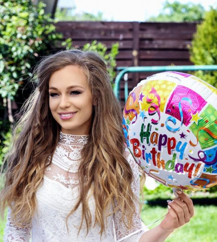 Яна Соломко на дне рождения дочери