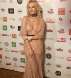 Кристина Орбакайте вышла в свет в полупрозрачном платье