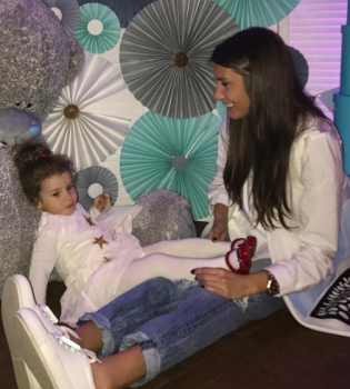 Кети Топурия День рождения дочки