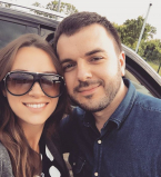 Моя королева: Григорий Решетник поделился ярким фото своей супруги Кристины