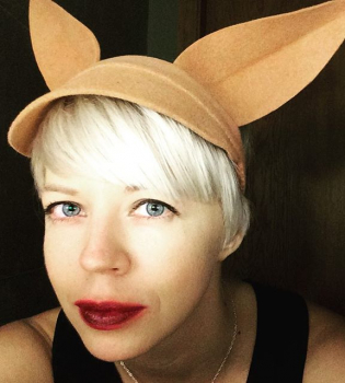 Onuka набила себе на руку таинственное тату