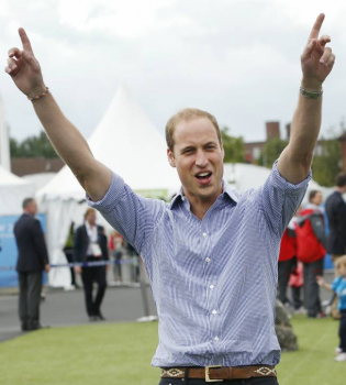 Искренний, улыбчивый и невероятно обаятельный: 35 ярких фото принца Уильяма в честь его 35-летия