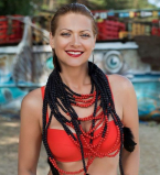 Татьяна Литвинова впервые снялась в купальнике для Viva!