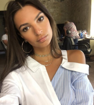 Эмили Ратаковски в Италии