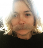 Надя Михалкова примерила знаменитые усы своего отца