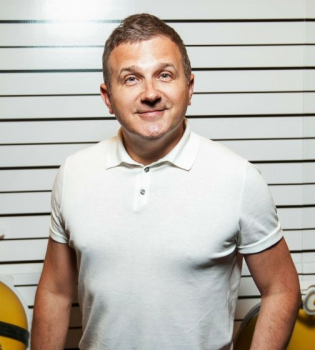 Юрий Горбунов и Катя Осадчая сходили в кино