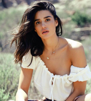 Дочь Жан-Клода Ван Дамма выросла настоящий красавицей