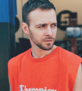 Макс Барских впервые показал своих родителей