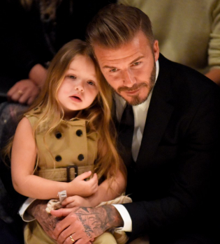 Дэвид и Виктория Бекхэм праздную день рождения дочери