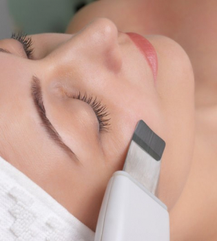 Атравматичная чистка кожи лица - особенности и преимущества