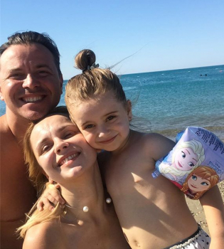 Лилия Ребрик поделилась фотографиями с семейного отдыха на море