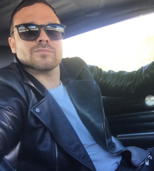 В сеть попали снимки новой красавицы-возлюбленной Алексея Чадова